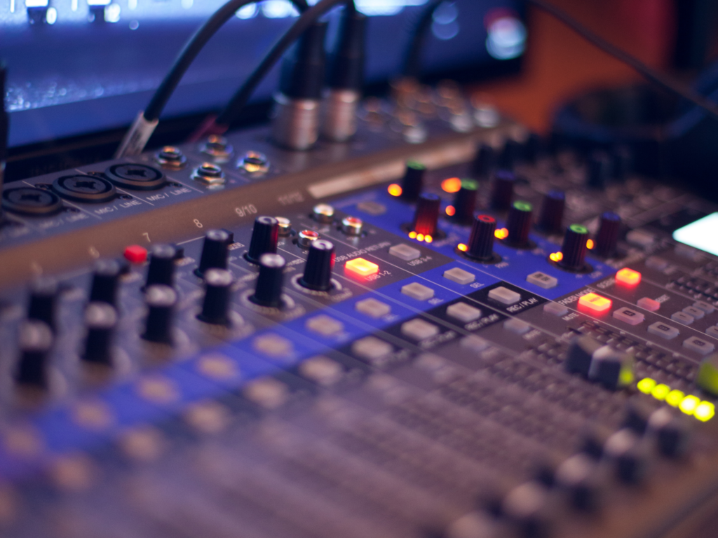 Sprzęt do produkcji audio - wideo